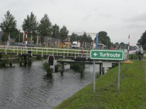 Turfroute gezien vanuit de Drentse Hoofdvaart
